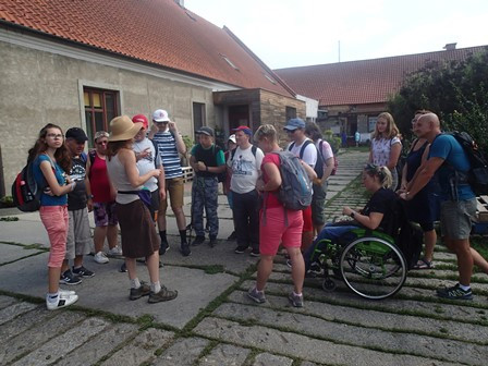 Doubravský dvůr 8-22