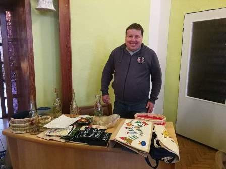 Konec roku 2021 - výstava, vánoční punč, Vánoce ve Spolusetkávání